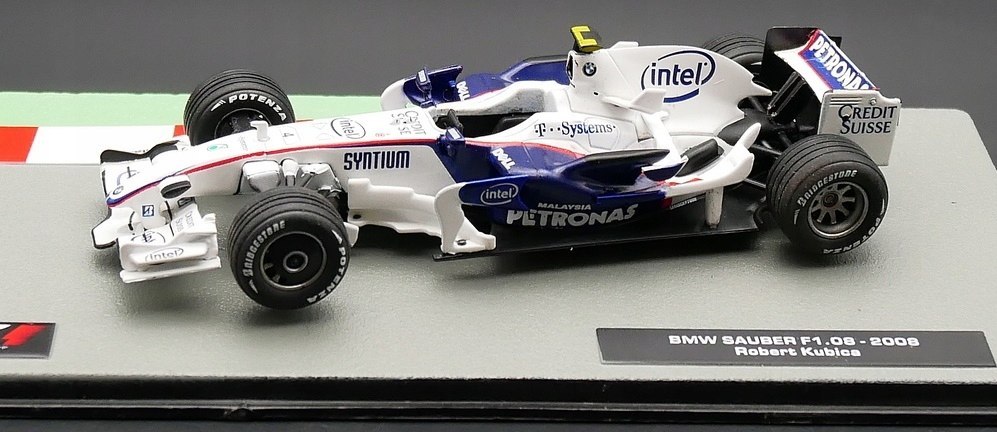 OPO 10 - Miniature car Formula 1 1/43 Compatible with BMW Sauber F1.08 -  Robert Kubica - 2008 - F1 FD050